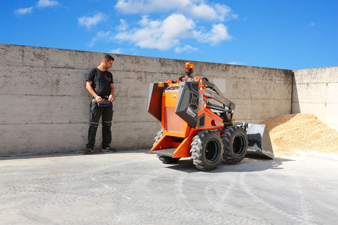 rc skid steer